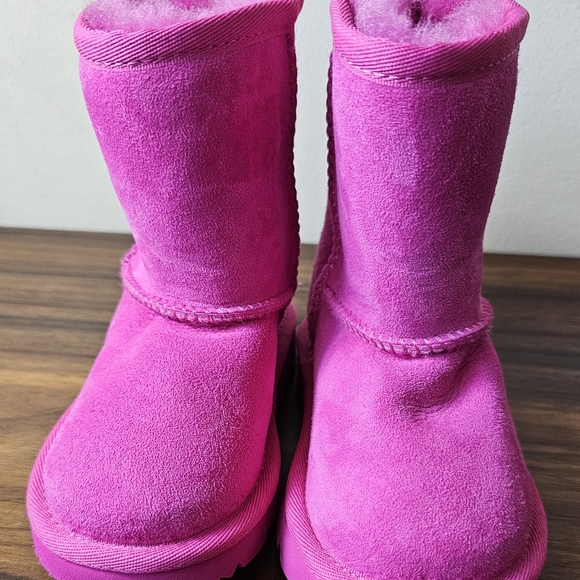 UGG shimmer boots - Picture 3 of 8